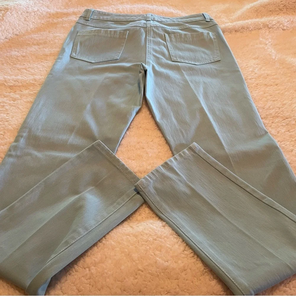 J. McLaughlin Light Blue Straight Leg jeans size 8